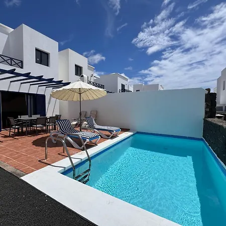 Βίλα Papagayo House