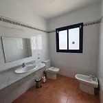 Papagayo House Villa *